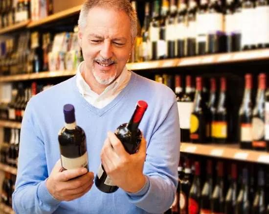 Four Cousins Crisp White - man väljer vin med mindre alkohol